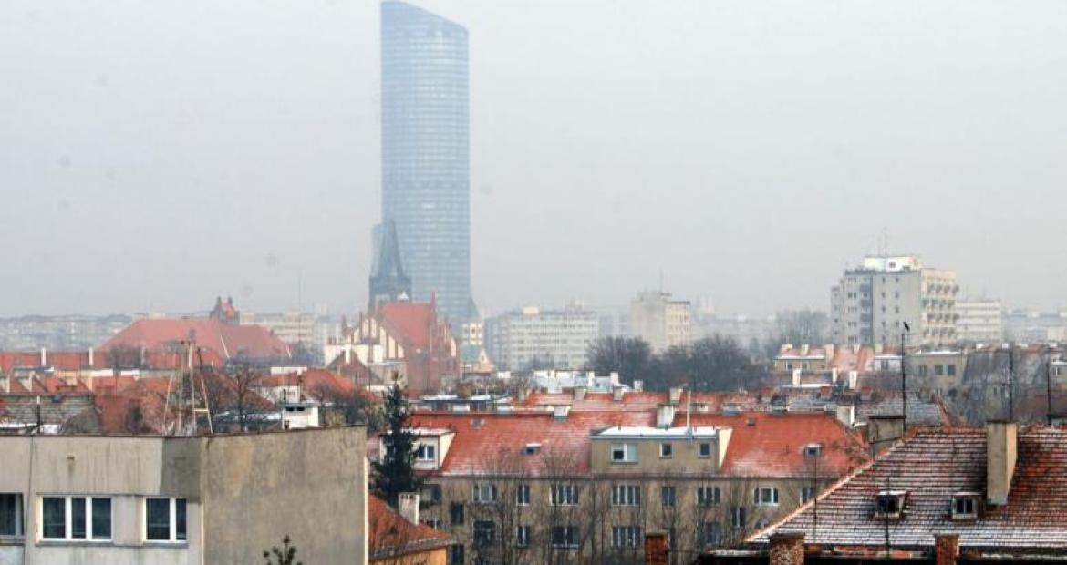 Benedyk_Smog-we-Wrocławiu.jpg